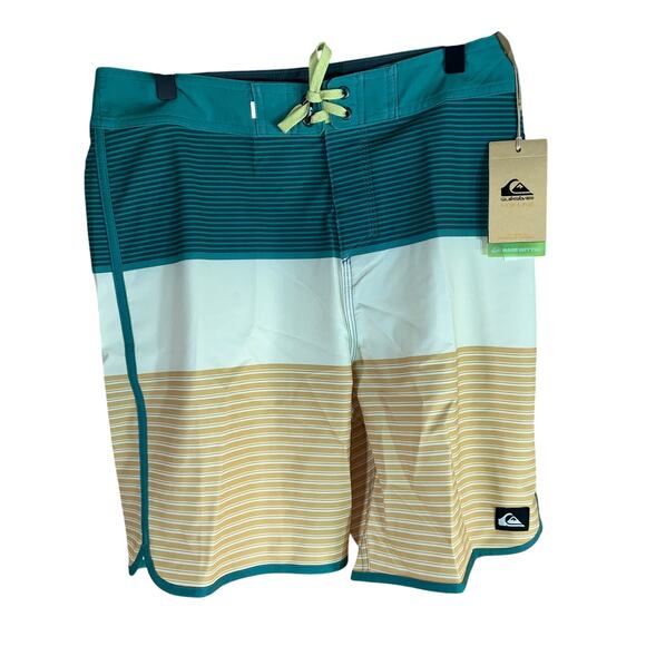 Quiksilver Boys Surfsilk Tijuana Board Swim Shorts, 30 NWT - Picture 1 of 2